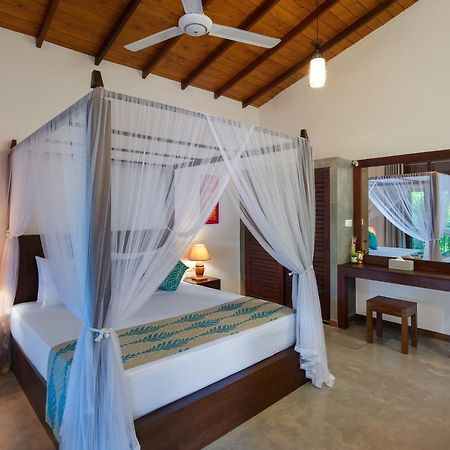 Ballarat Luxury Villa - Хіккадува Екстер'єр фото